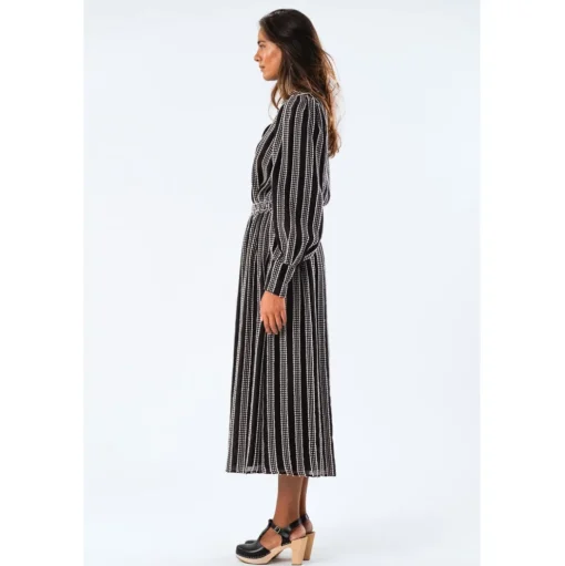 LOLLYS LAUNDRY Roral Shirt Sort