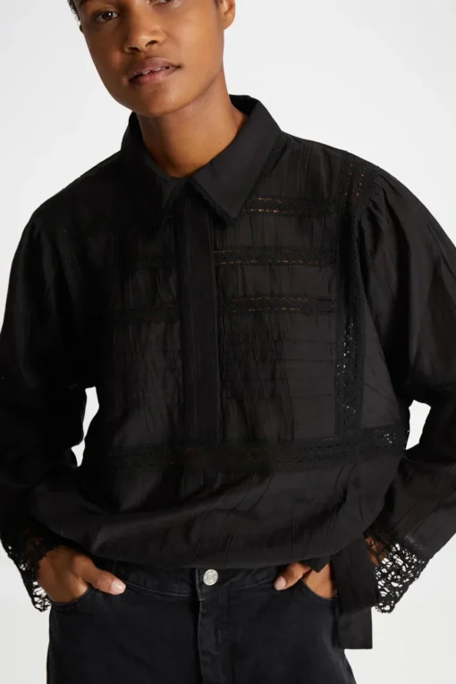 MUNTHE Ferdie Black