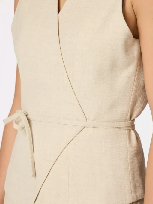 NEO NOIR Samara Melange Waistcoat Beige